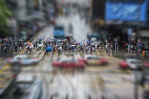 Często osoby po uszkodzeniu mózgu nie lubią przebywać w zatłoczonych miejscach.